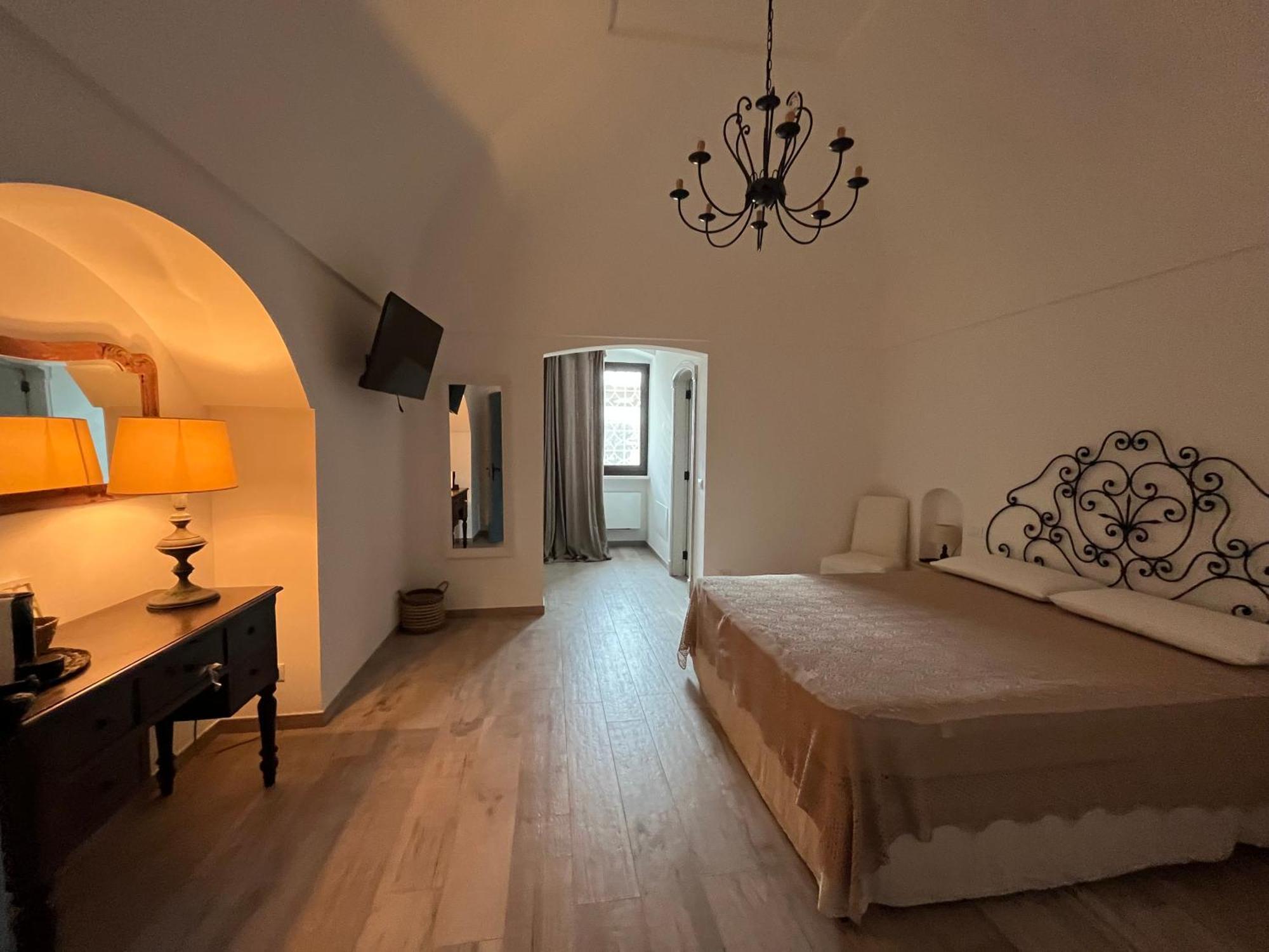 Dimora San Michele Hotel Castellana Grotte Ngoại thất bức ảnh