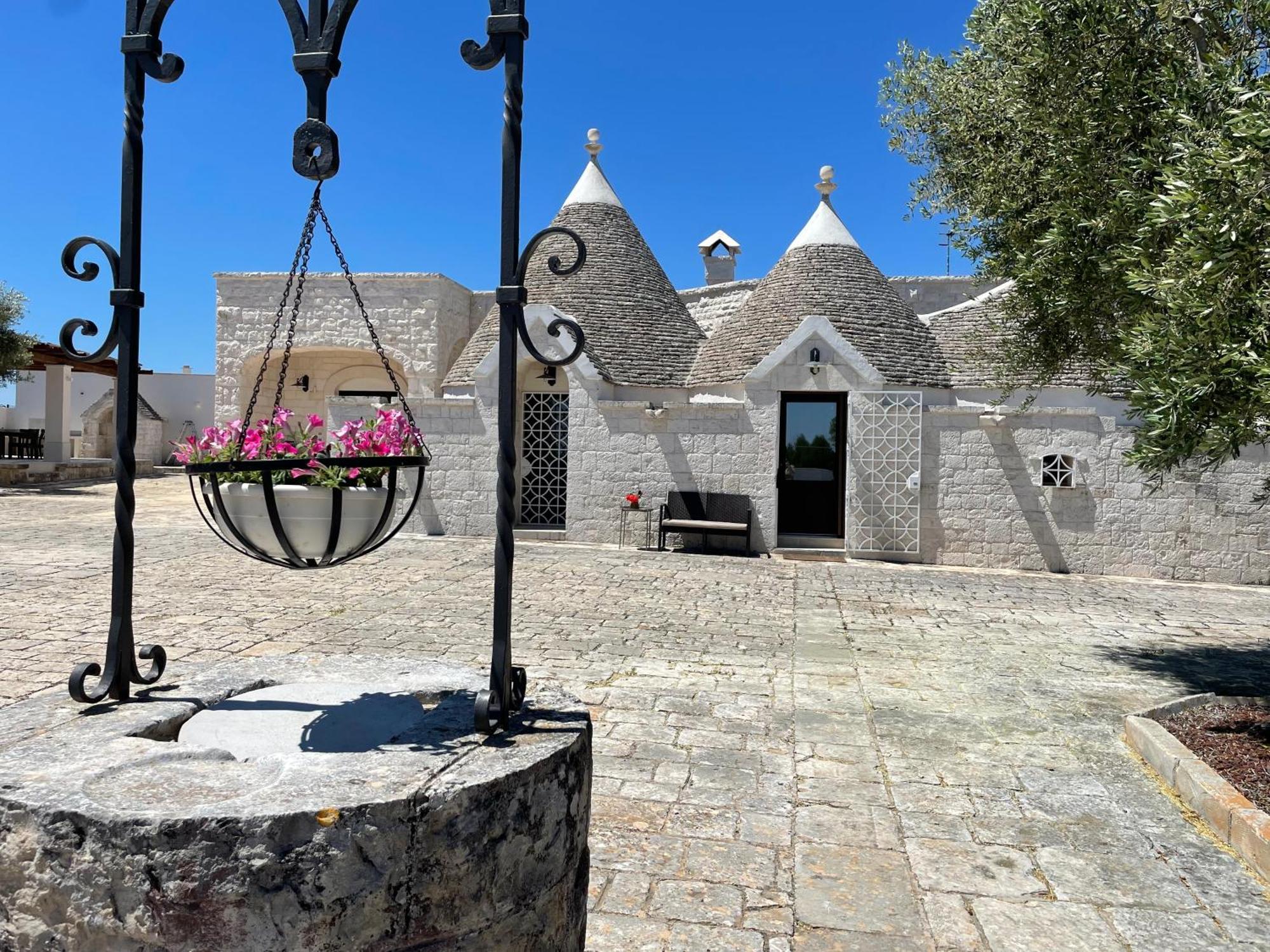 Dimora San Michele Hotel Castellana Grotte Ngoại thất bức ảnh